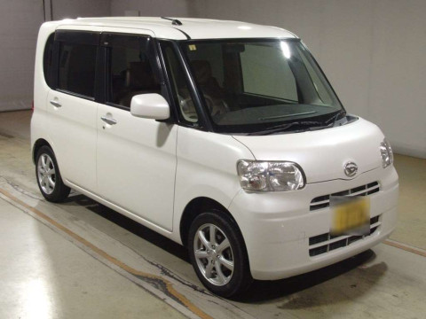 2012 Daihatsu Tanto L375S[2]