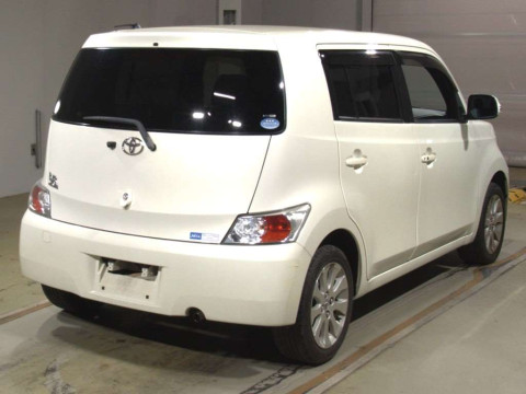 2012 Toyota bB QNC21[1]