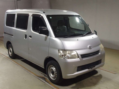 2016 Toyota Townace Van S402M[2]