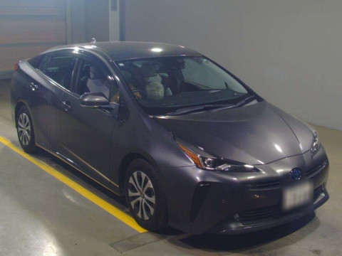 2020 Toyota Prius ZVW51[2]