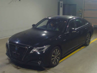 2018 Toyota Crown Hybrid