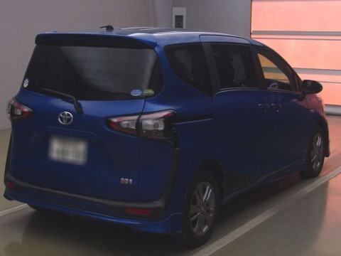 2015 Toyota Sienta NHP170G[1]