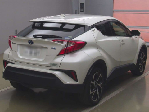 2017 Toyota C-HR ZYX10[1]