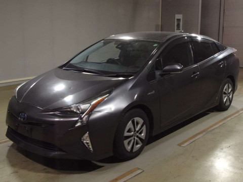 2018 Toyota Prius ZVW51[0]