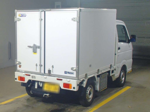 2022 Suzuki Carry Truck DA16T[1]