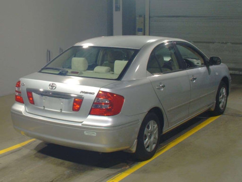 2005 Toyota Premio ZZT240[1]