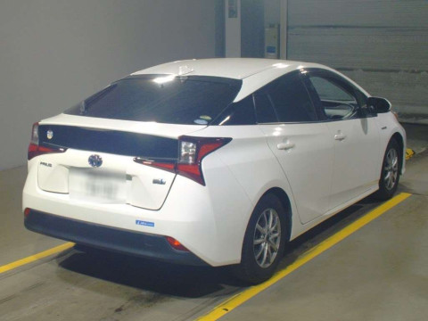 2020 Toyota Prius ZVW51[1]