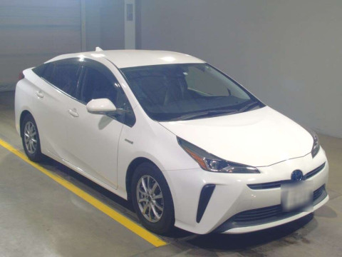 2020 Toyota Prius ZVW51[2]