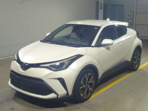 2020 Toyota C-HR NGX10[0]