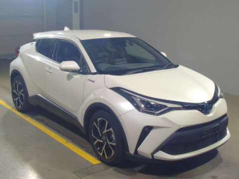 2019 Toyota C-HR ZYX11[2]