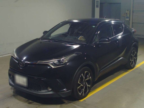 2017 Toyota C-HR NGX50[0]