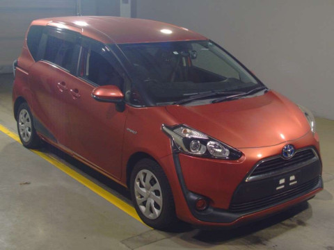 2015 Toyota Sienta NHP170G[2]