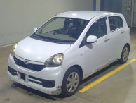 2014 Daihatsu Mira es