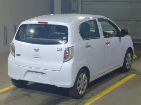 2014 Daihatsu Mira es LA300S[1]