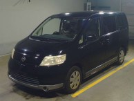 2006 Nissan Serena