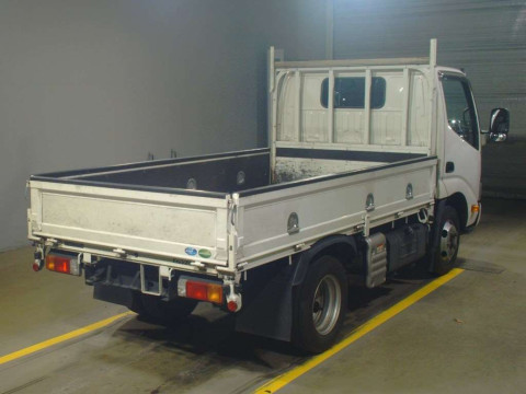 2020 Toyota Dyna Truck XZC605[1]