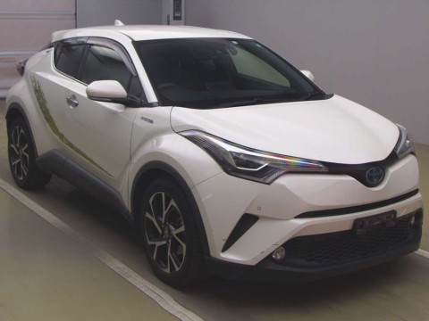 2018 Toyota C-HR ZYX10[2]