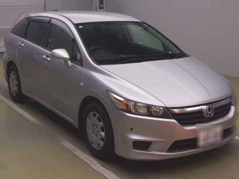 2006 Honda Stream RN6[2]