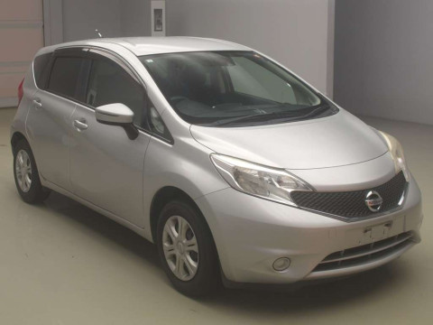 2015 Nissan Note E12[2]