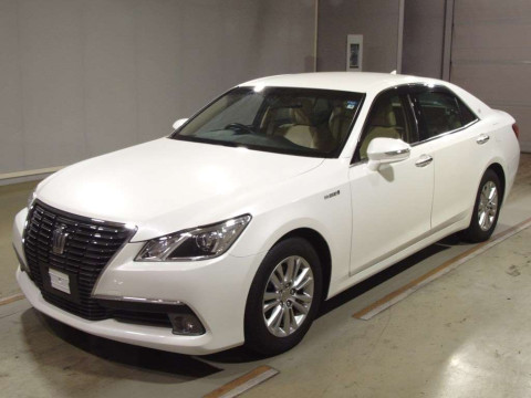 2013 Toyota Crown Hybrid AWS210[0]