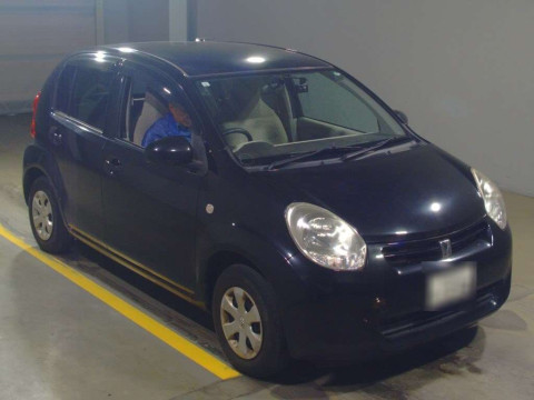 2010 Toyota Passo KGC30[2]