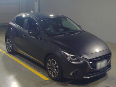 2017 Mazda Demio DJ5FS[2]