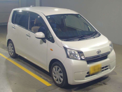 2013 Daihatsu Move LA100S[2]