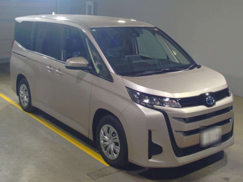 2024 Toyota Noah ZWR90W[2]