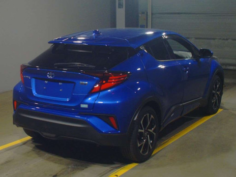 2022 Toyota C-HR ZYX11[1]