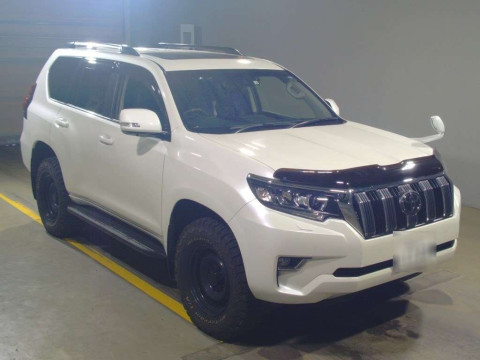 2022 Toyota Land Cruiser Prado GDJ150W[2]