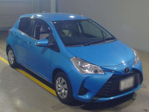 2017 Toyota Vitz KSP130[2]