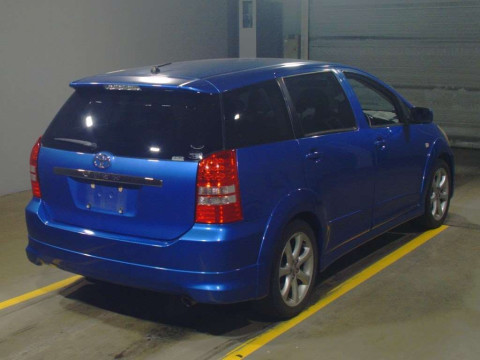 2004 Toyota Wish ANE11W[1]