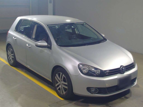 2010 Volkswagen Golf 1KCAX[2]