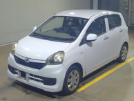 2014 Daihatsu Mira es