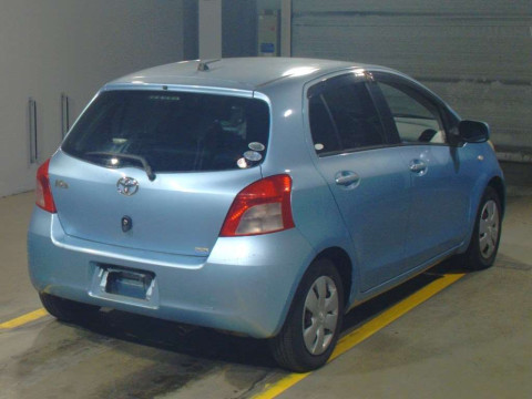 2005 Toyota Vitz SCP90[1]