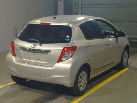 2013 Toyota Vitz KSP130[1]