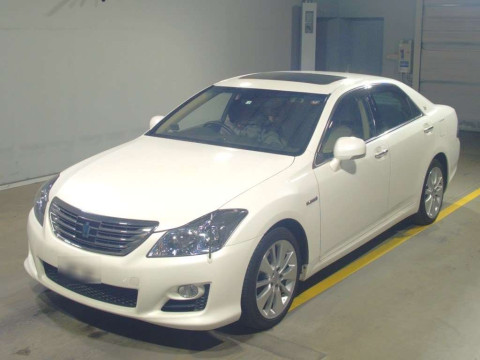 2010 Toyota Crown Hybrid GWS204[0]