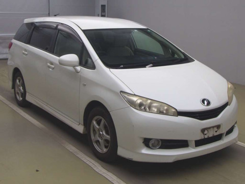 2010 Toyota Wish ZGE20G[2]