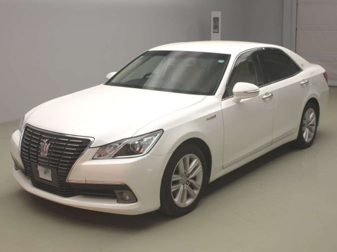 2013 Toyota Crown Hybrid AWS210[0]