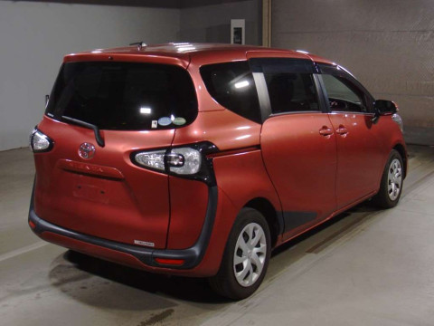 2015 Toyota Sienta NSP170G[1]