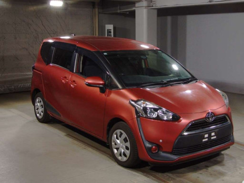 2015 Toyota Sienta NSP170G[2]