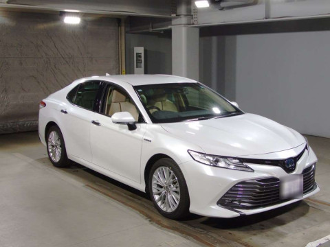 2019 Toyota Camry AXVH70[2]