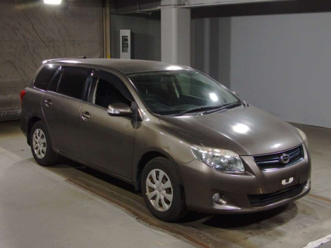 2010 Toyota Corolla Fielder NZE141G[2]