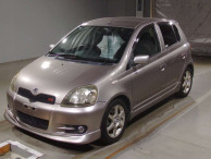 2002 Toyota Vitz