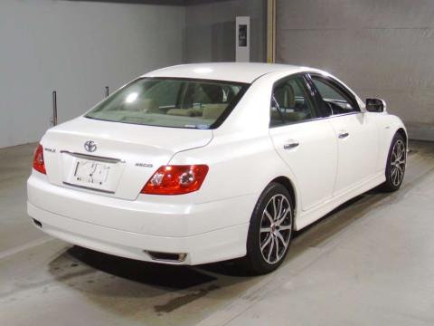 2005 Toyota Mark X GRX120[1]