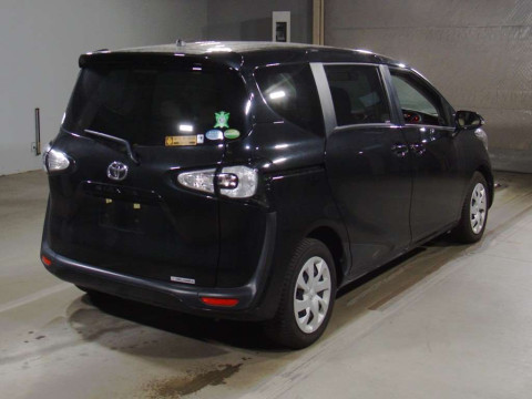 2015 Toyota Sienta NSP170G[1]