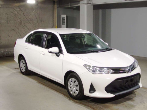 2018 Toyota Corolla Axio NRE160[2]