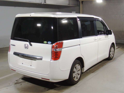 2013 Honda Step WGN RK1[1]