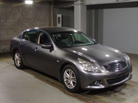 2010 Nissan Skyline V36[2]