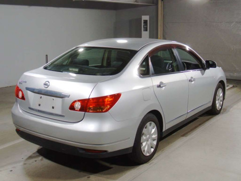 2010 Nissan Bluebird Sylphy KG11[1]